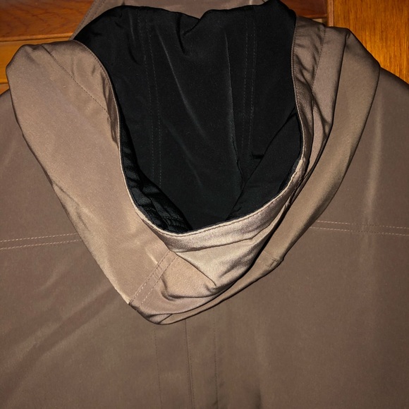 Women’s coat - Picture 2 of 4